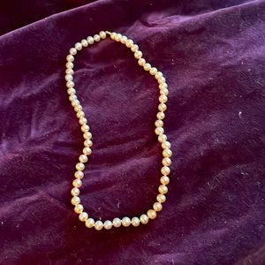 Cultured peal necklace